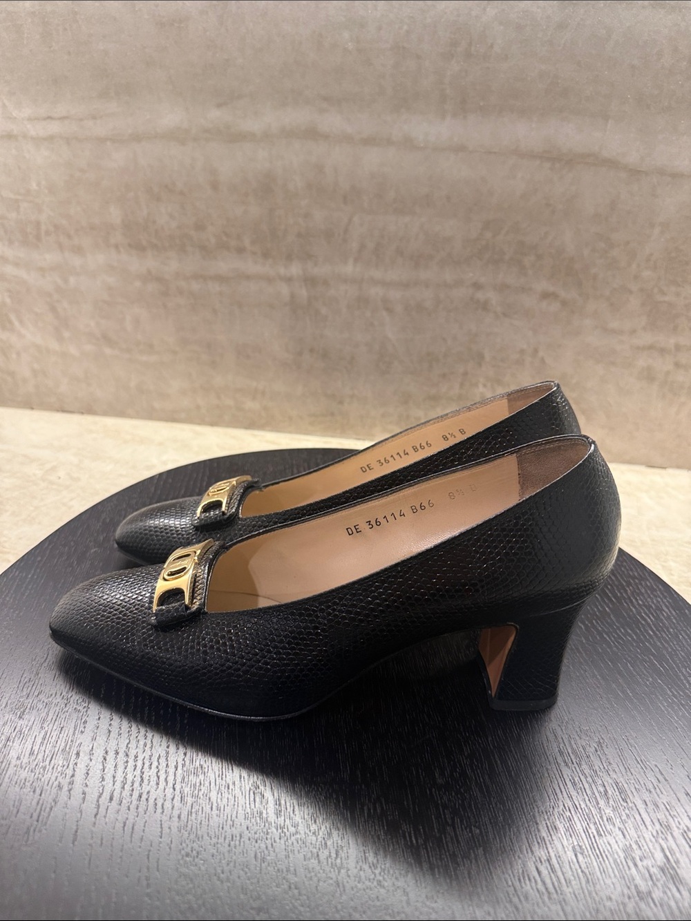Salvatore Ferragamo Black Textured Leather Loafers with Gold Buckle - Picture 4 of 6